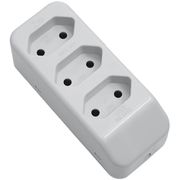 TOMADA-3135-MULTIPLA-2P-UNIVERSAL-TRIPLA-20A-FAME